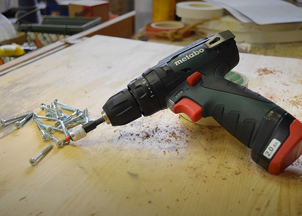 Working principle of electric drill